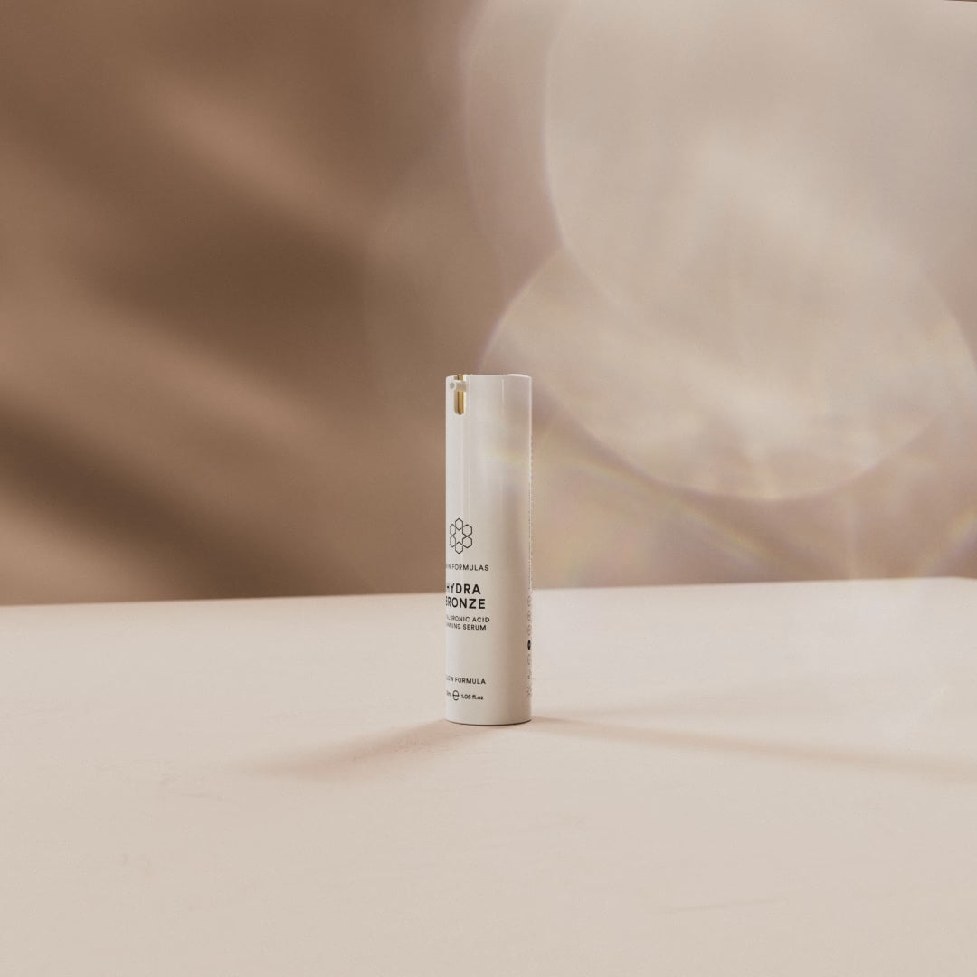 Load video: Hydra Bronze · Hyaluronic Acid Tanning Serum - Glow Formula - 30ml