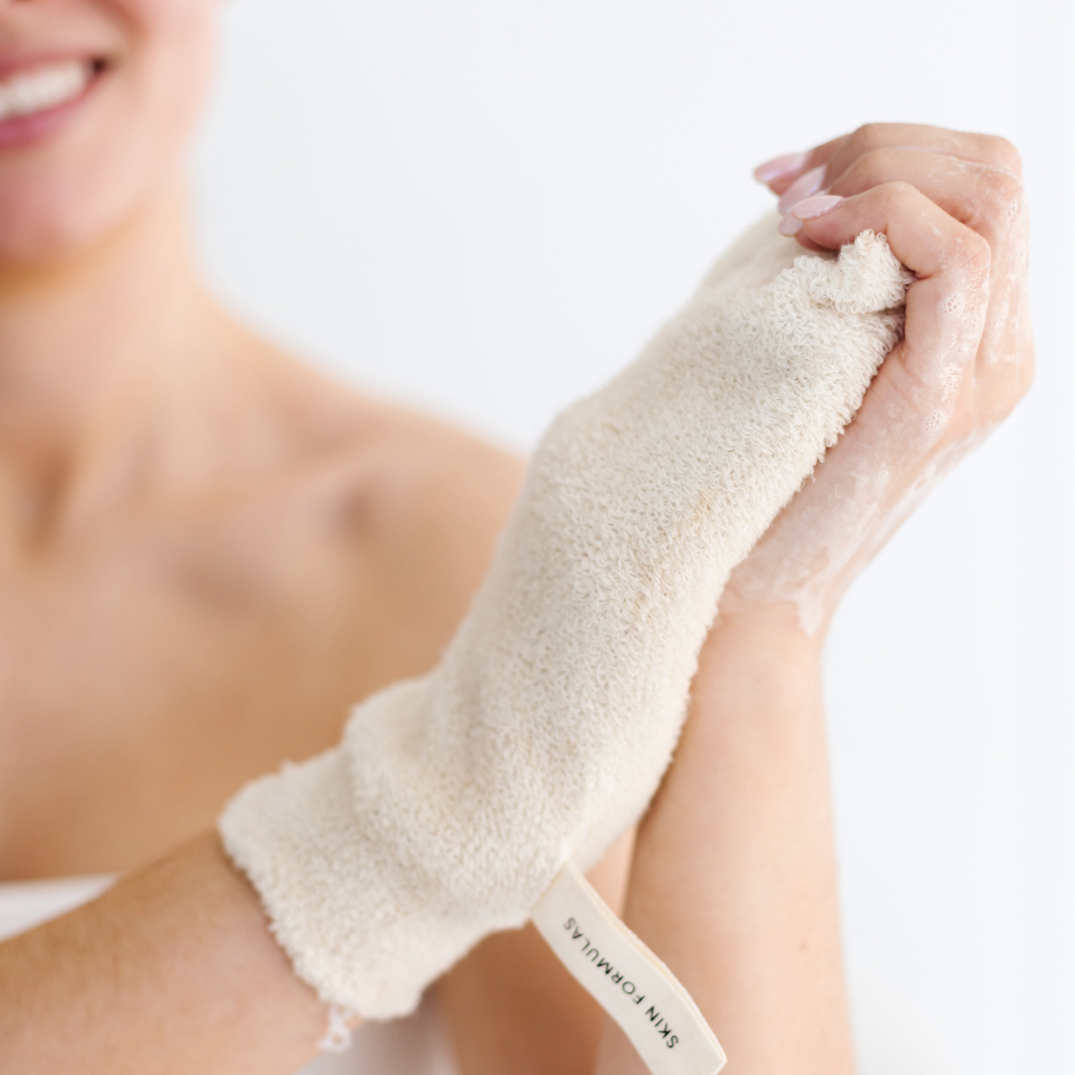 Cleansing Mitt
